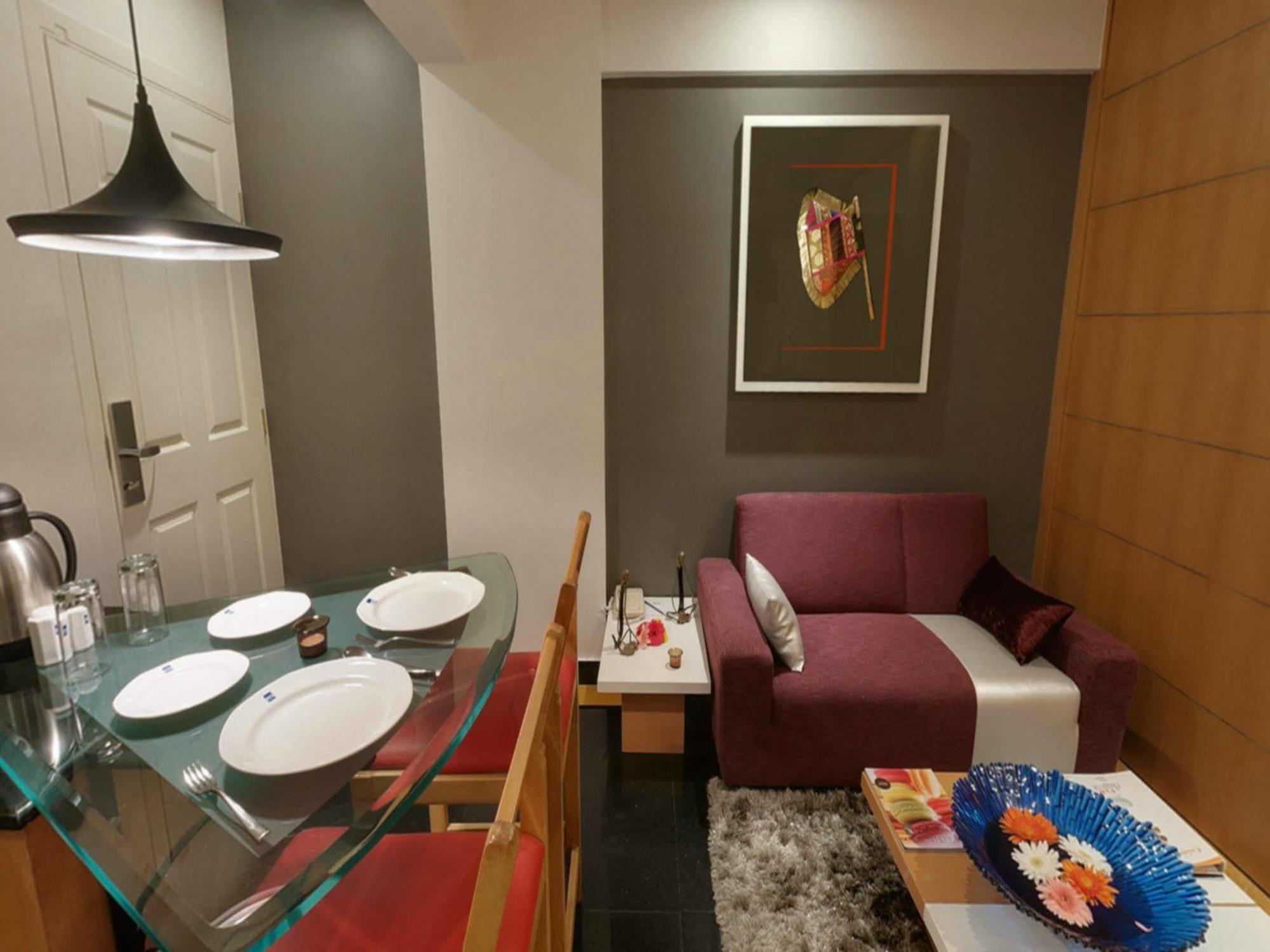 Melange Luxury Service Apartment Bangalore Exterior photo