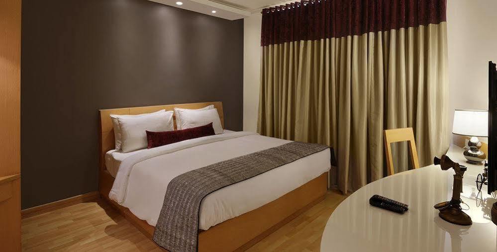 Melange Luxury Service Apartment Bangalore Exterior photo